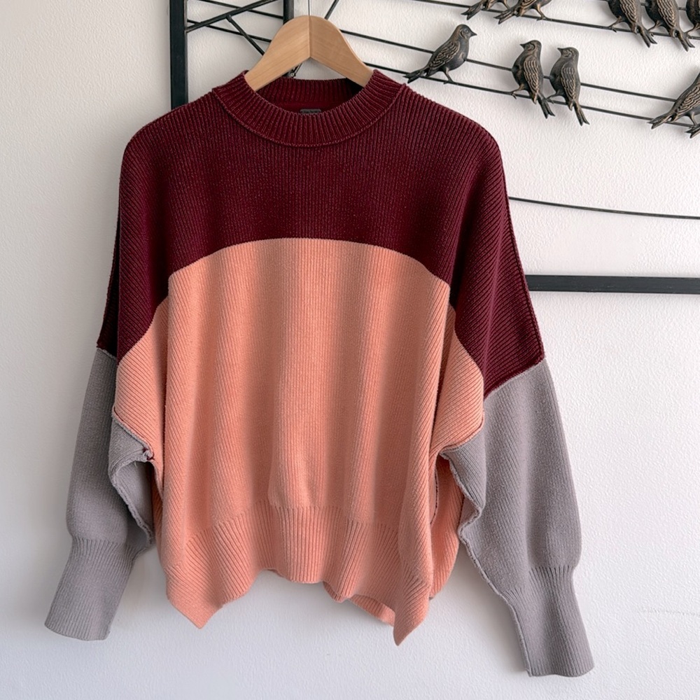 Free People Oversized Colorblock Knit Sweater Burgundy Peach Gray XS Boho Indie - Picture 3 of 10